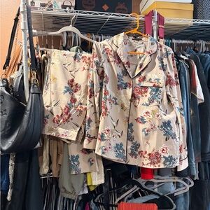 Floral Women's Shirt and Pants Set